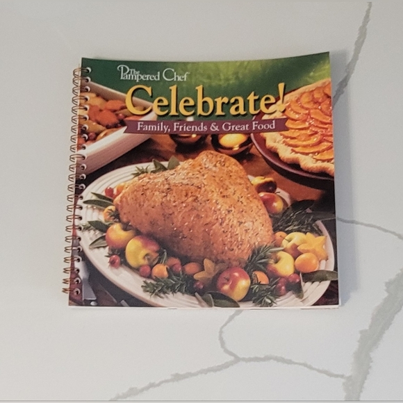 Cookbooks - Picture 2 of 5